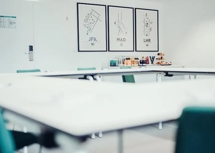 空军基地酒店 酒店